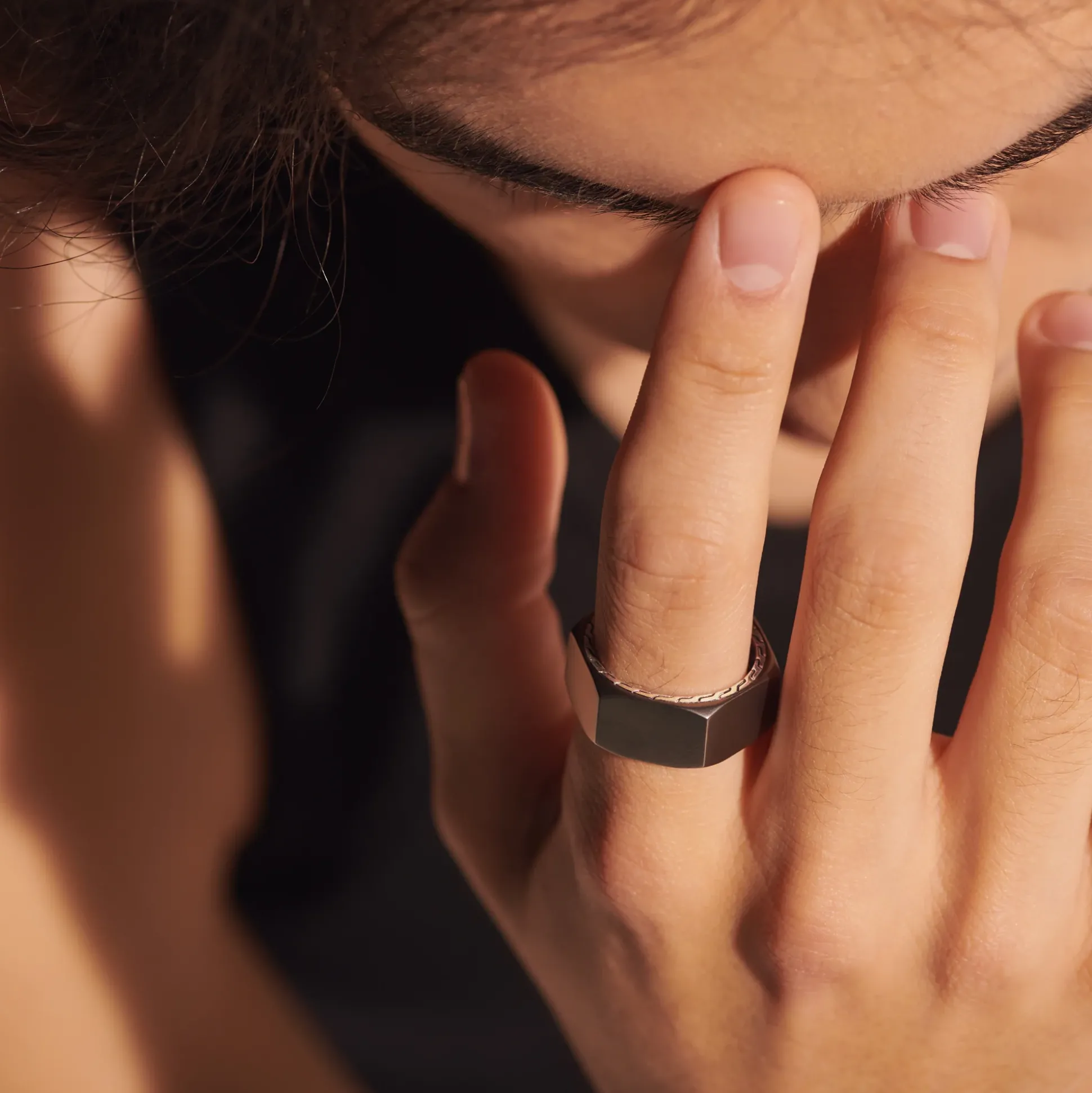 Men John Hardy Bands^Carved Chain Band Ring, Silver, Dark Silver