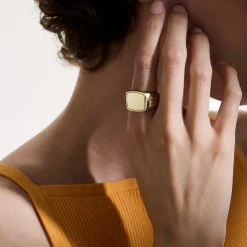 Men John Hardy Signets^Carved Signet Ring, Gold, Gemstone