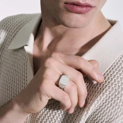 Men John Hardy Signets^Carved Signet Ring, Gold, Gemstone