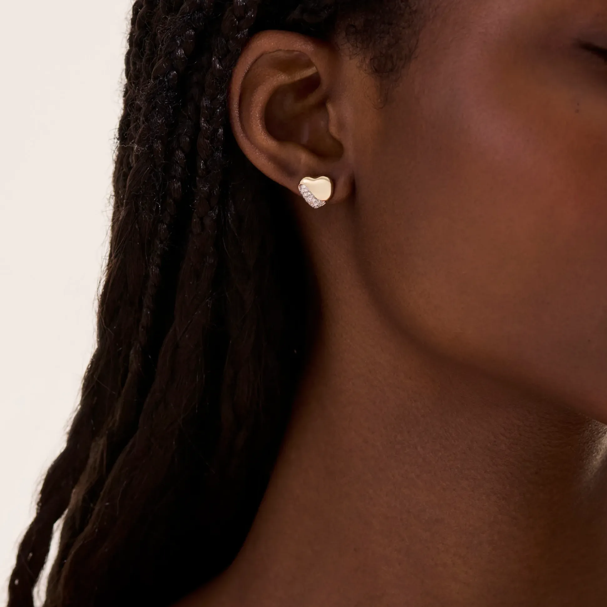 Women John Hardy Studs^Pebble Heart Stud Earring, Silver, Diamonds